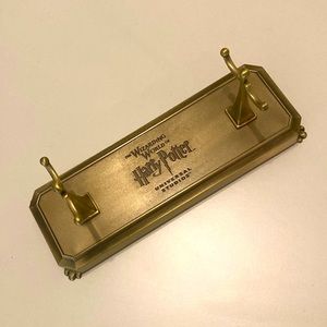 Wizarding World of Harry Potter Dual Wand Display 🪄